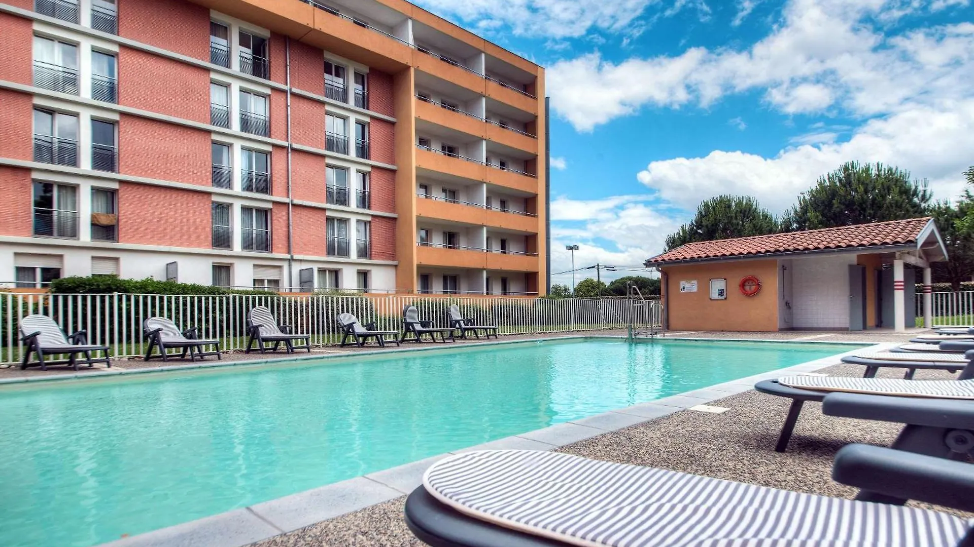Comfort Aparthotel Toulouse Metropole