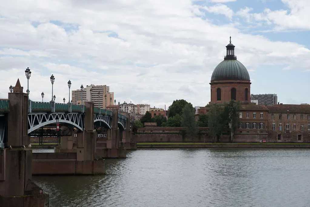 Hotel Comfort Aparthotel Toulouse Metropole